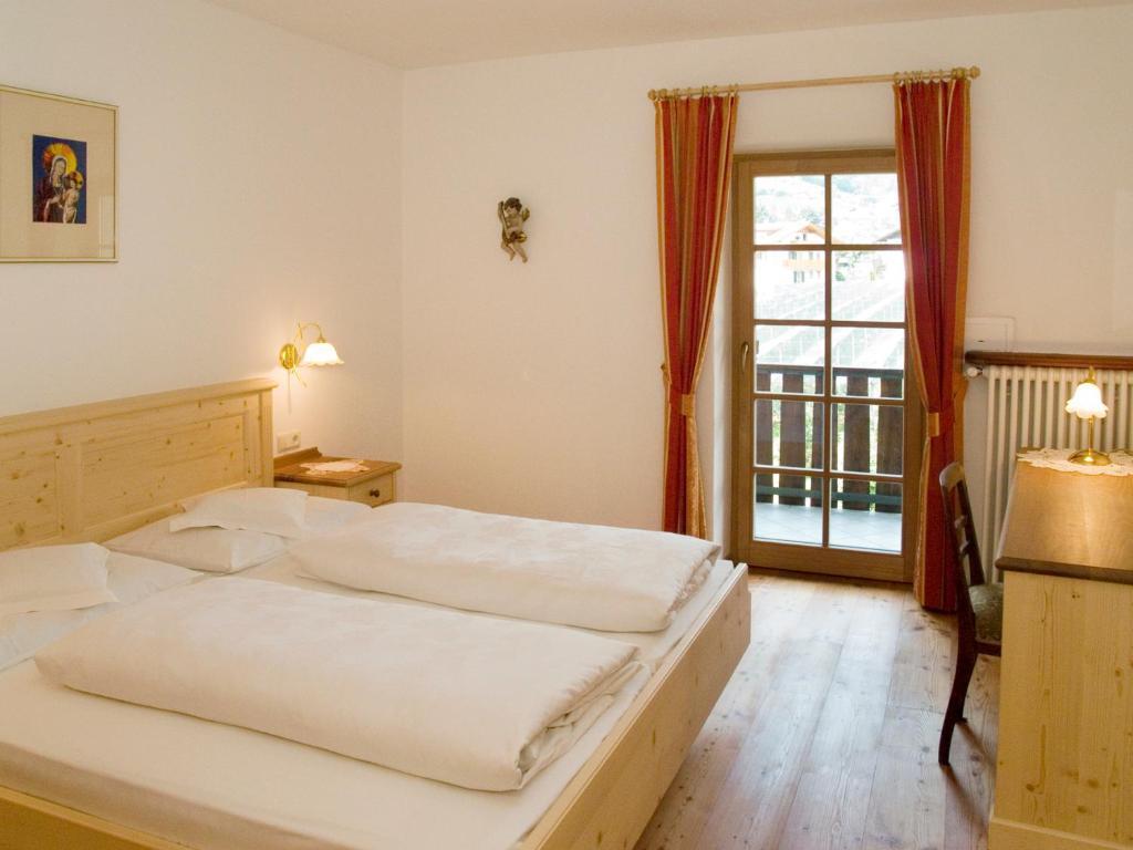 Plonerhof Villa Lagundo Room photo
